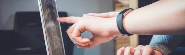 YABO鸭脖球迷社区热门话题讨论区与球迷互动截图